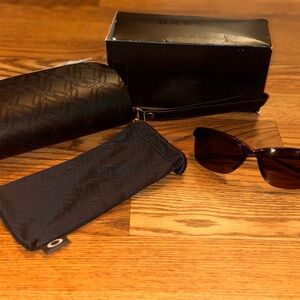 Oakley Woman Sunglasses Raspberry Spritzer